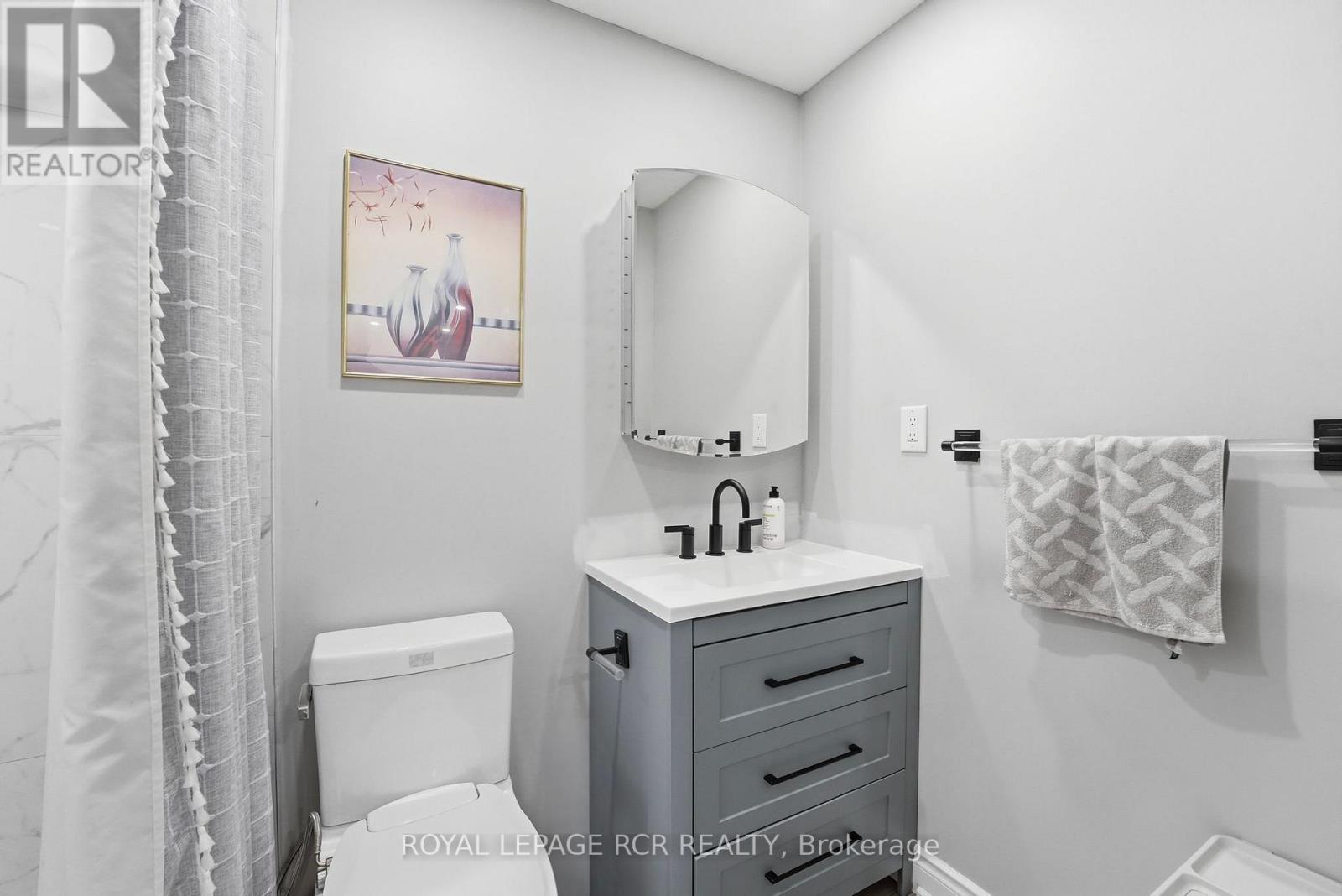 28 - 155 Milestone Crescent, Aurora (Aurora Village), Ontario  L4G 3M2 - Photo 19 - N12869976