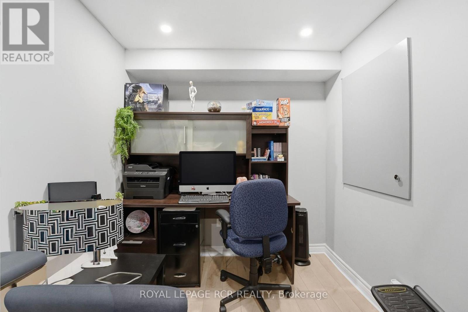 28 - 155 Milestone Crescent, Aurora (Aurora Village), Ontario  L4G 3M2 - Photo 21 - N12869976