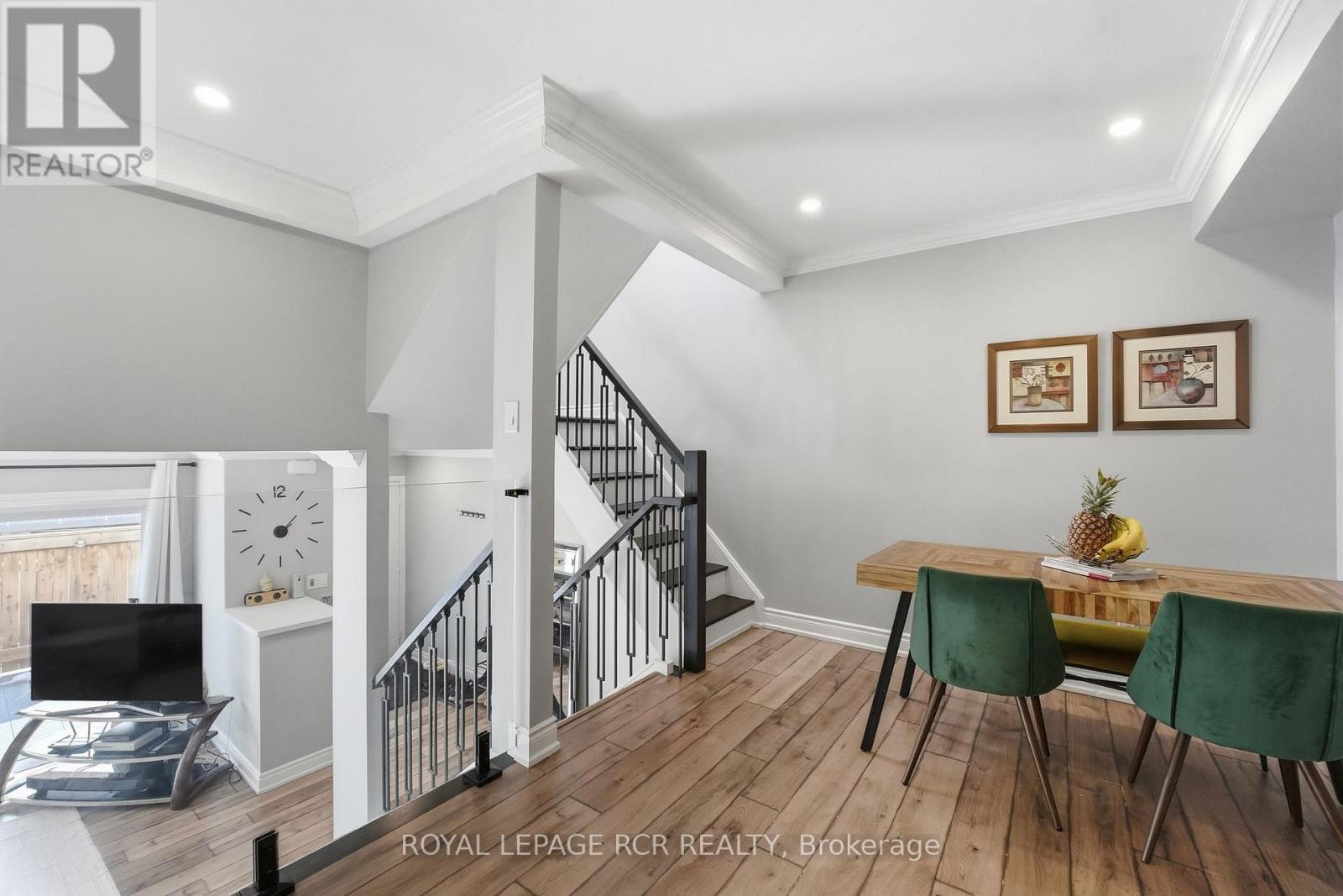 28 - 155 Milestone Crescent, Aurora (Aurora Village), Ontario  L4G 3M2 - Photo 7 - N12869976