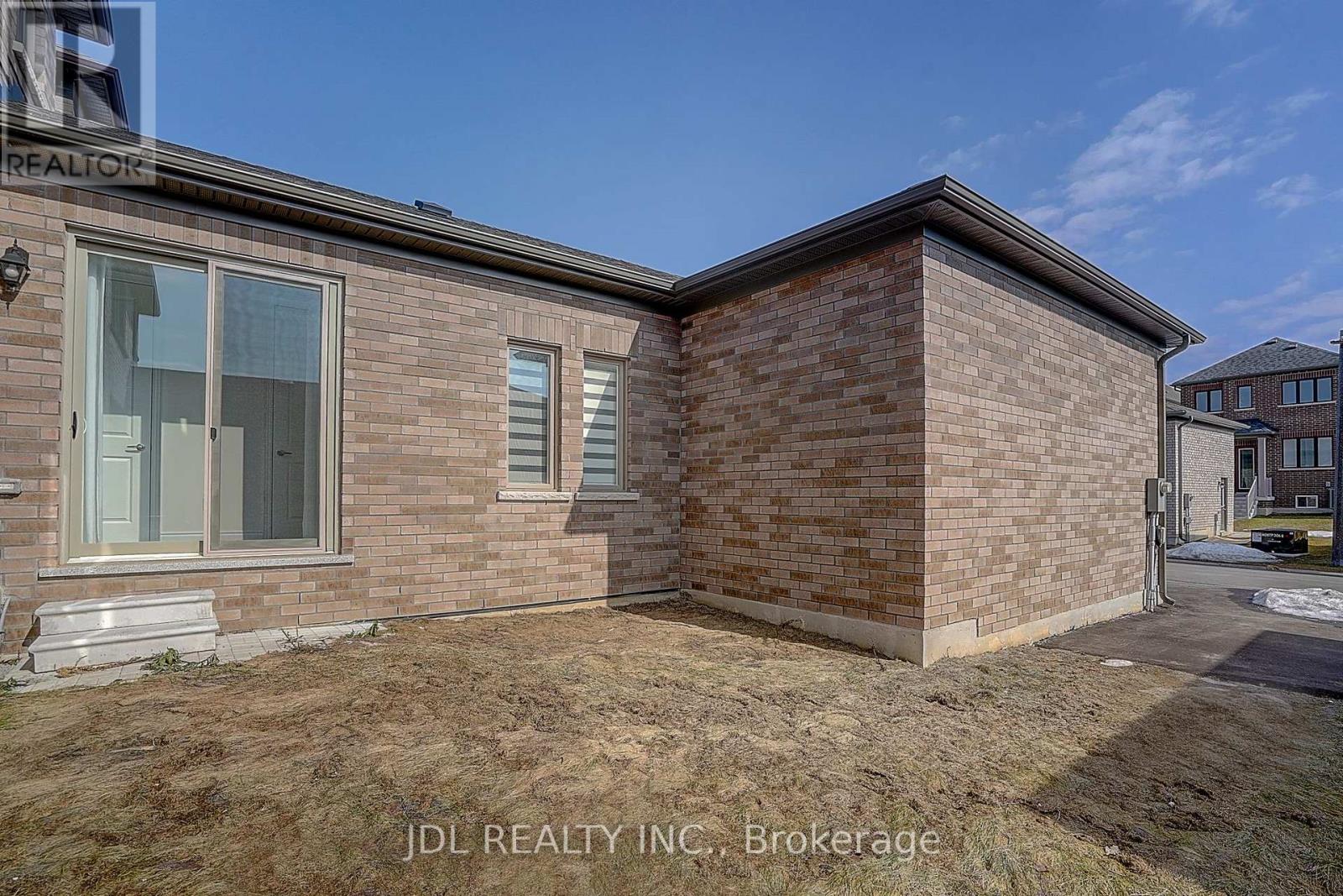 3574 Bur Oak Avenue, Markham (Cornell), Ontario  L6B 1R8 - Photo 48 - N12869978