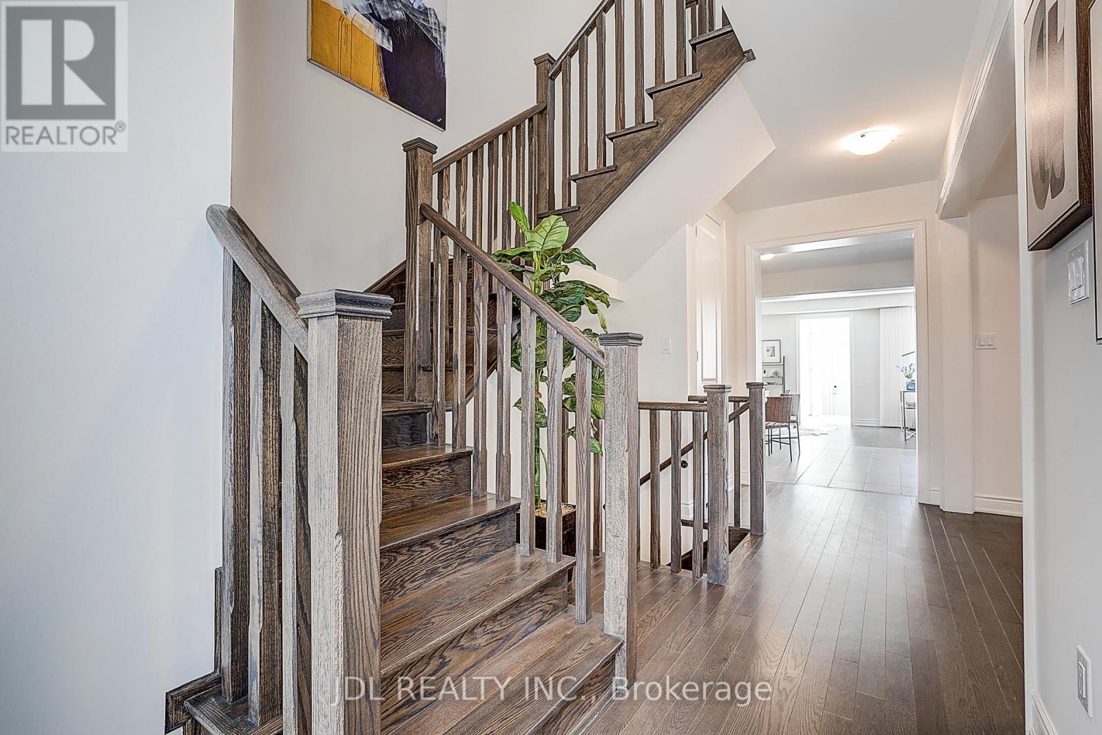 3574 Bur Oak Avenue, Markham (Cornell), Ontario  L6B 1R8 - Photo 8 - N12869978