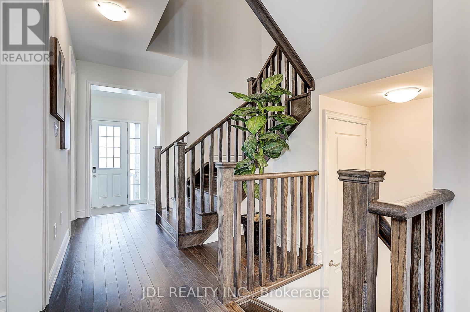 3574 Bur Oak Avenue, Markham (Cornell), Ontario  L6B 1R8 - Photo 9 - N12869978