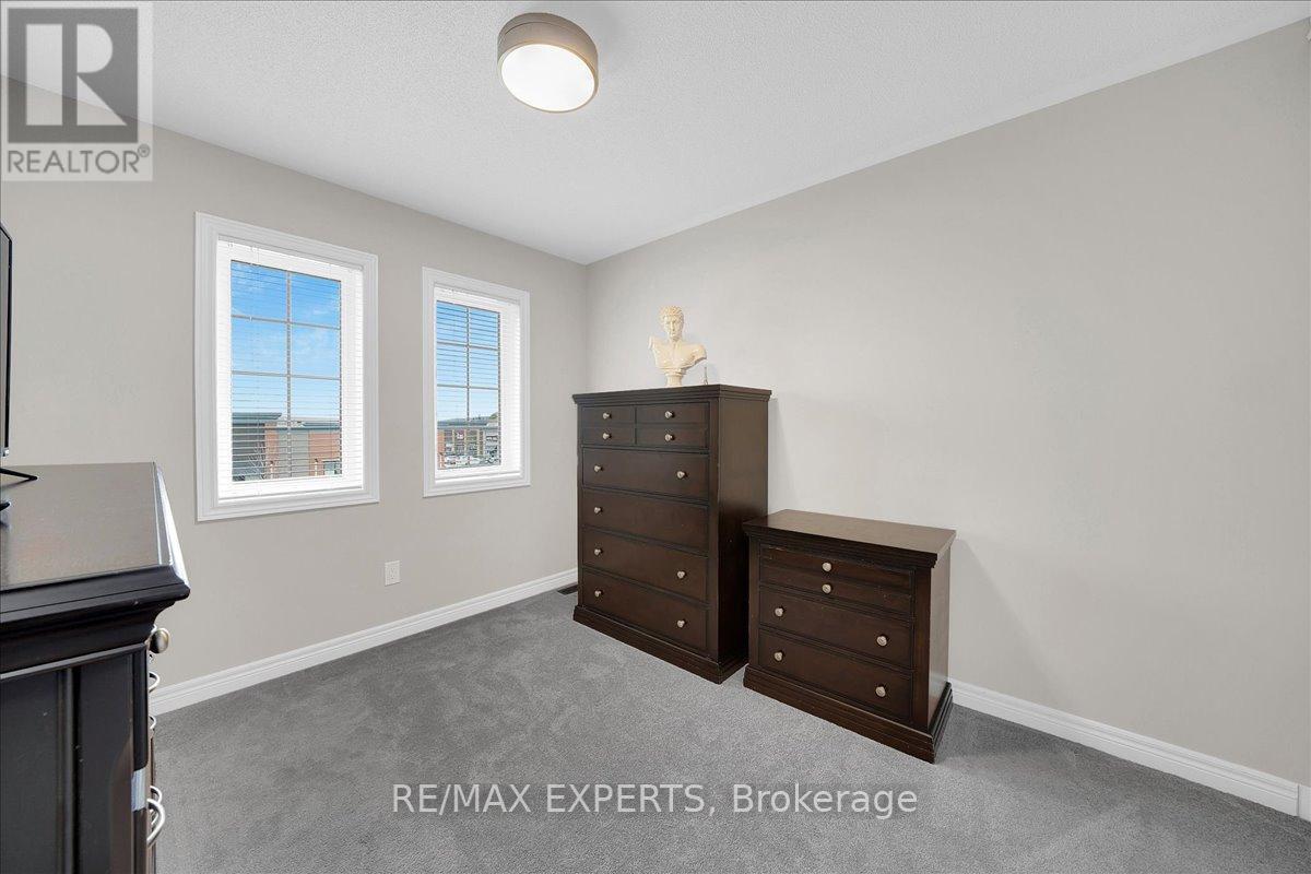 76 Clifford Crescent, New Tecumseth (Tottenham), Ontario  L0G 1W0 - Photo 24 - N12870026