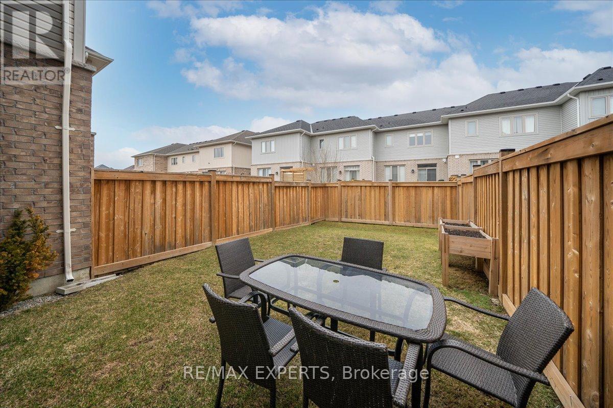 76 Clifford Crescent, New Tecumseth (Tottenham), Ontario  L0G 1W0 - Photo 34 - N12870026