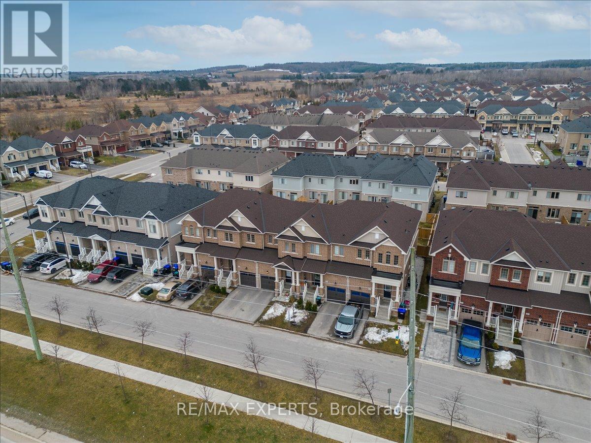 76 Clifford Crescent, New Tecumseth (Tottenham), Ontario  L0G 1W0 - Photo 39 - N12870026