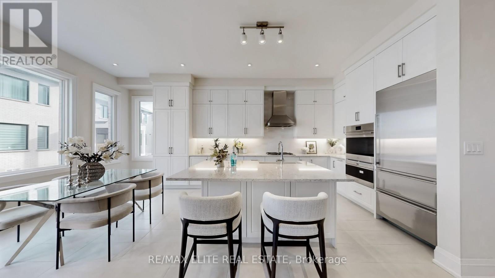 11 Dwell Avenue, Markham (Cachet), Ontario  L6C 3R3 - Photo 10 - N12870056