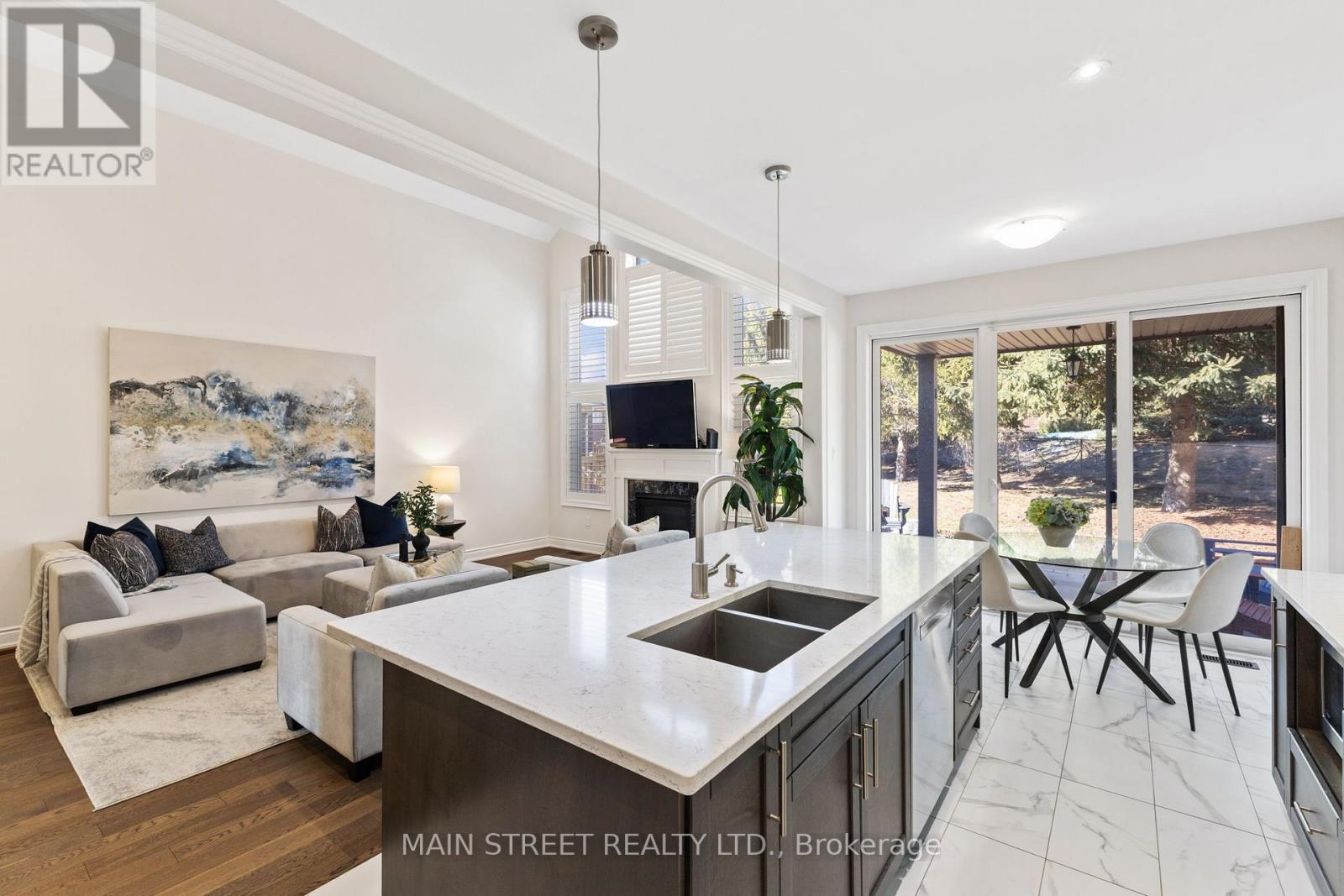 12 Birkdale Place, Newmarket (Glenway Estates), Ontario  L3Y 0E2 - Photo 16 - N12870174