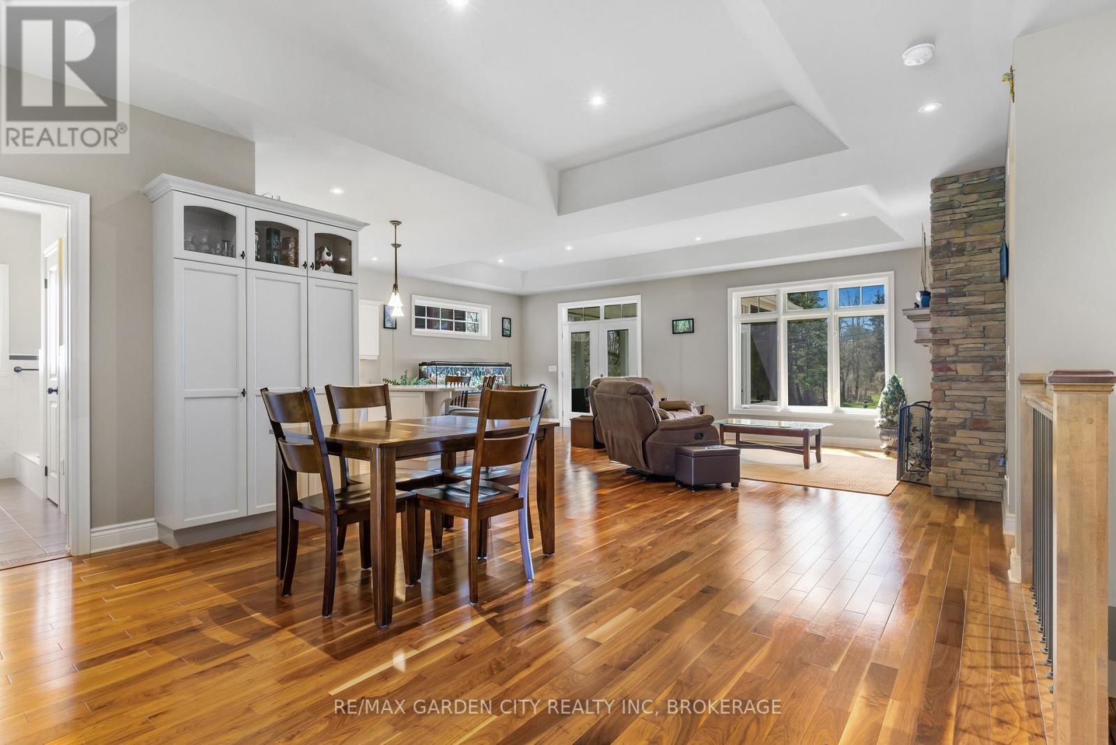 3089 Niagara River Parkway, Fort Erie, Ontario  L0S 1S0 - Photo 12 - X12870050