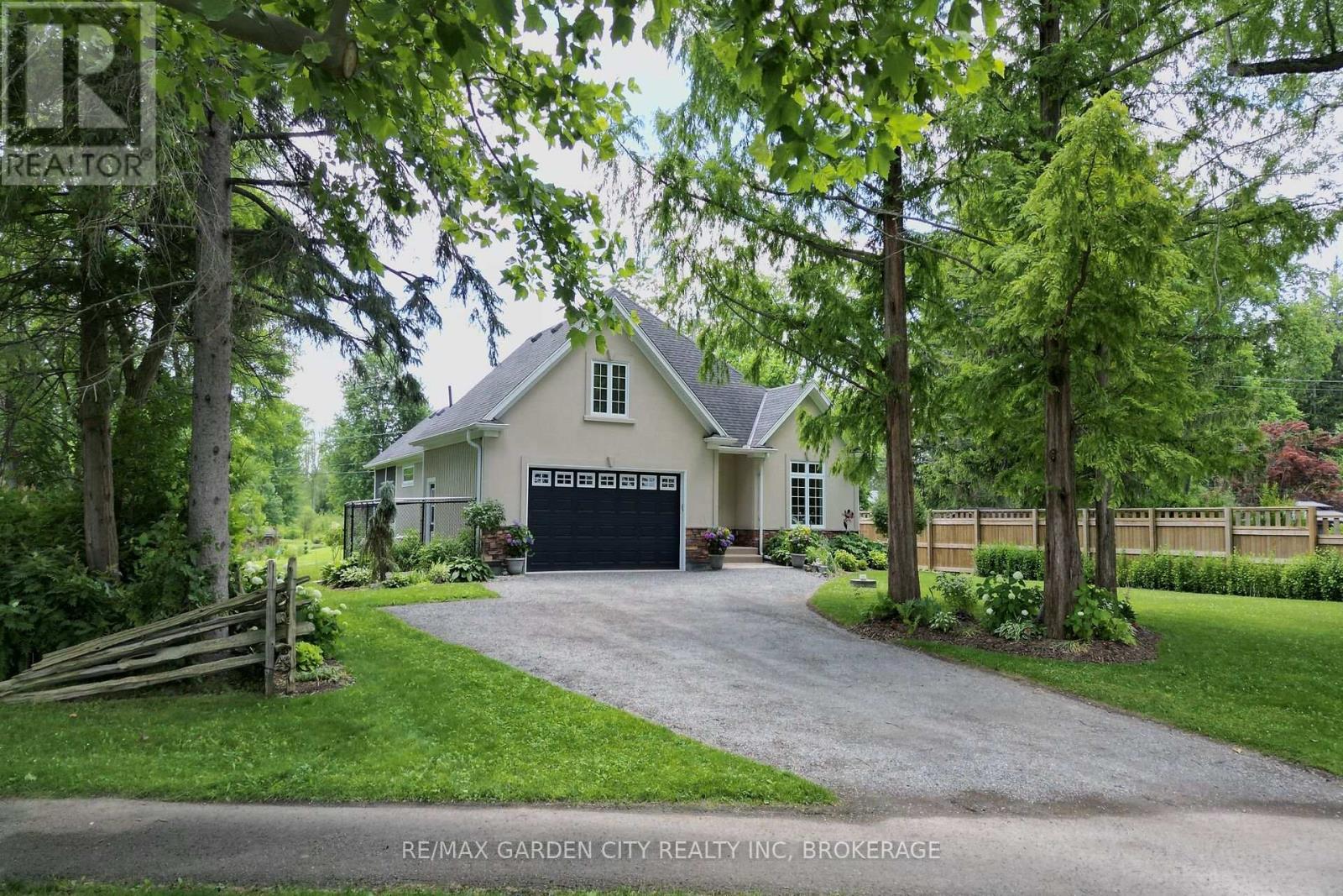 3089 Niagara River Parkway, Fort Erie, Ontario  L0S 1S0 - Photo 2 - X12870050