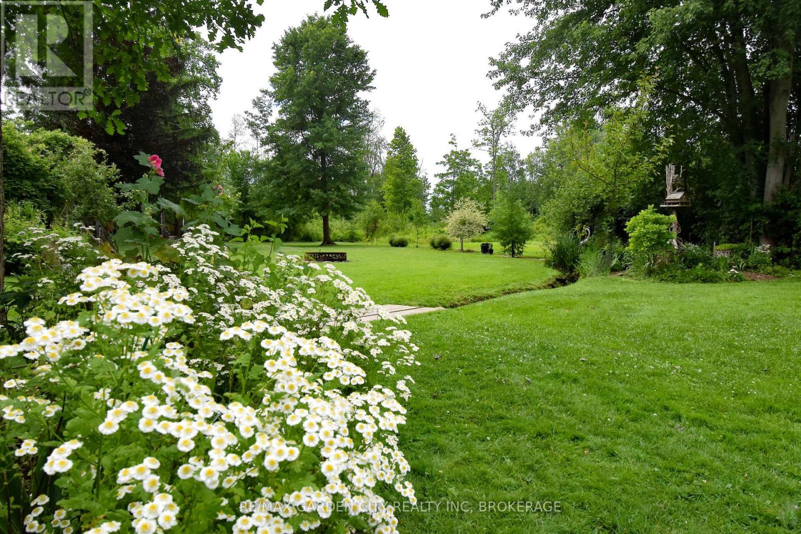 3089 Niagara River Parkway, Fort Erie, Ontario  L0S 1S0 - Photo 37 - X12870050