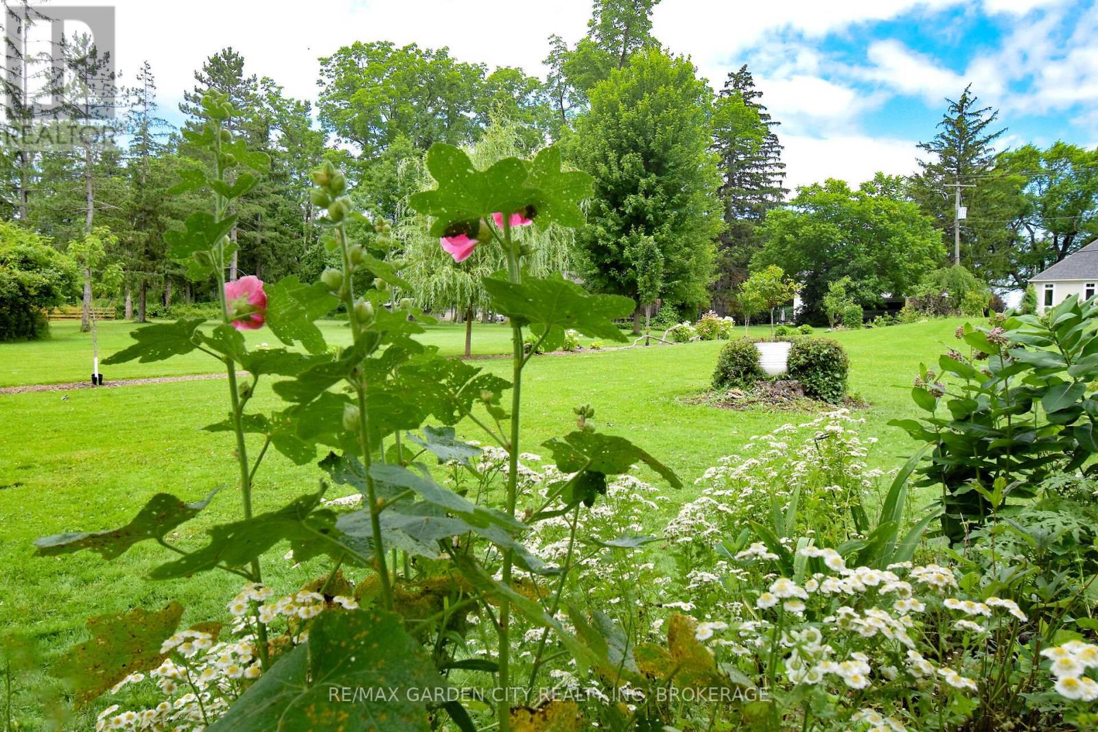 3089 Niagara River Parkway, Fort Erie, Ontario  L0S 1S0 - Photo 39 - X12870050