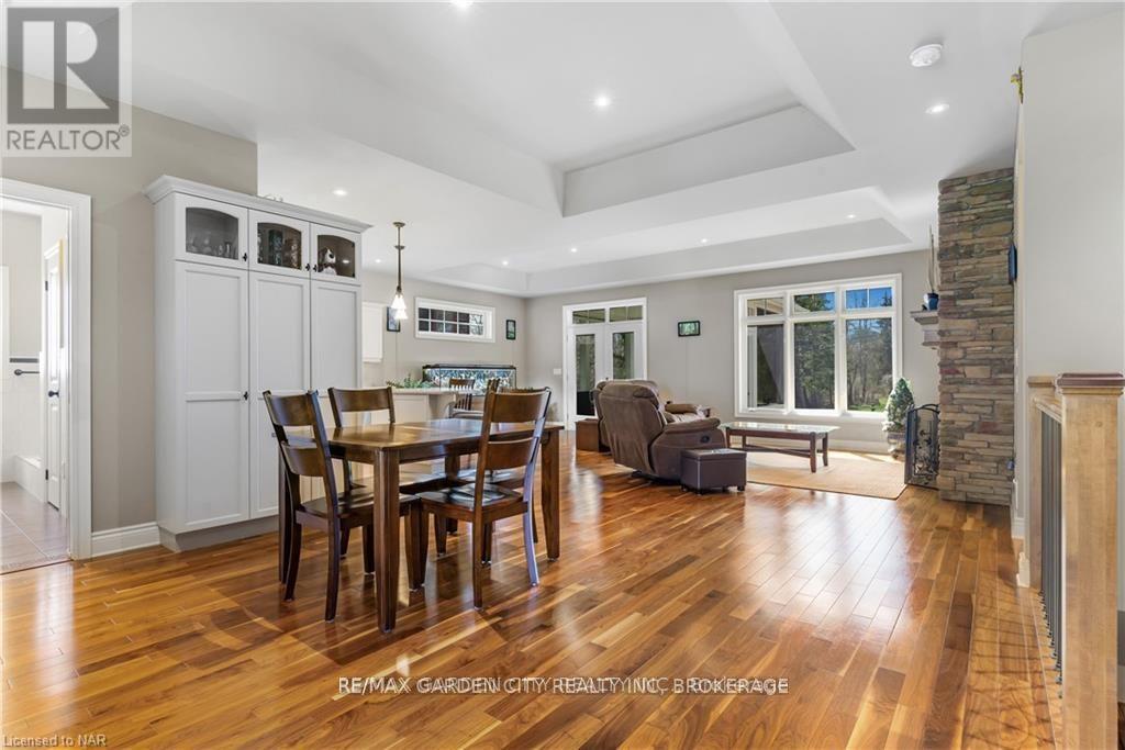 3089 Niagara River Parkway, Fort Erie, Ontario  L0S 1S0 - Photo 9 - X12870050