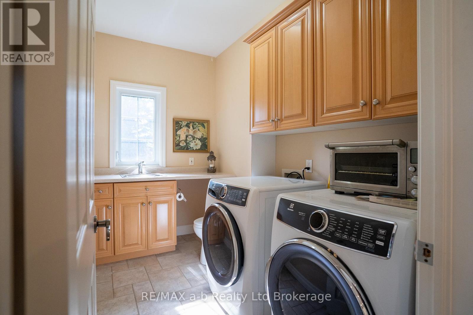 15 Otterview Drive, Norwich, Ontario  N0J 1R0 - Photo 21 - X12870016