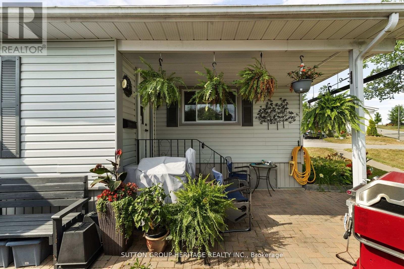 29 Cameron Drive, Oro-Medonte, Ontario  L0L 1T0 - Photo 29 - S12869916