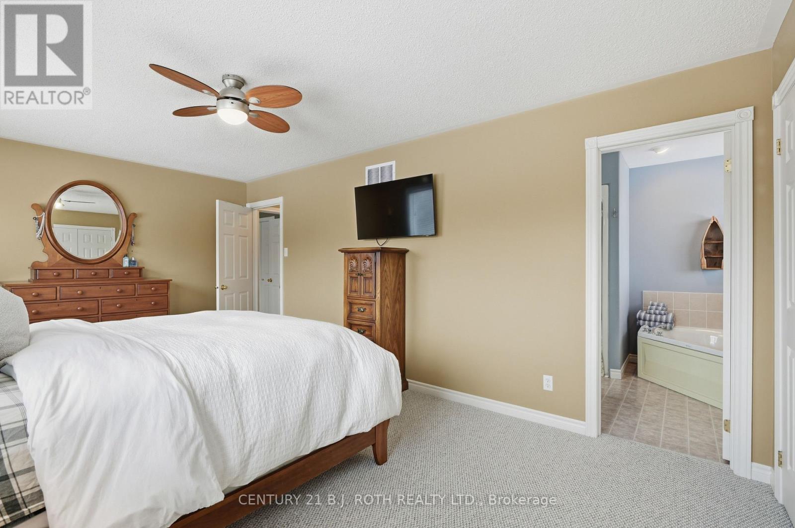 189 Pringle Drive, Barrie (Edgehill Drive), Ontario  L4N 0P7 - Photo 22 - S12870162