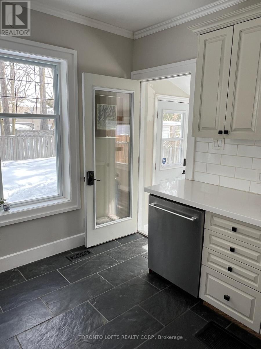 149 Elm Street, Newmarket, Ontario  L3Y 4G7 - Photo 10 - N12868690