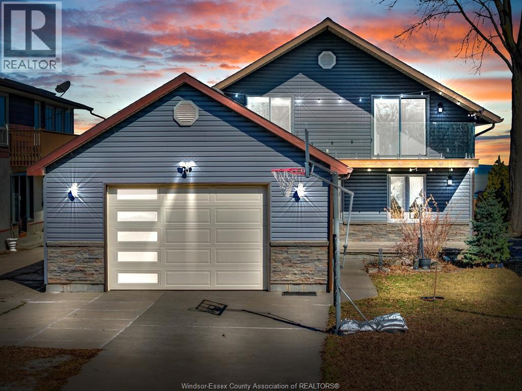 1206 Shoreline Avenue, Lakeshore, Ontario N0R 1A0 - Photo 2 - 26005089