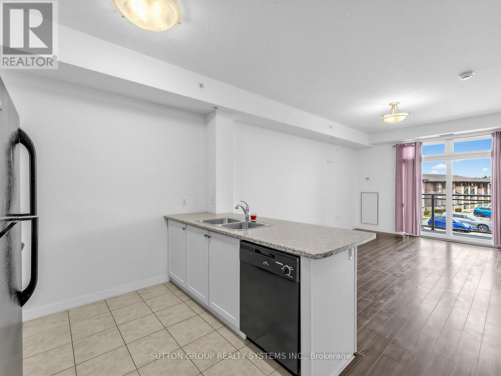 220 - 5020 Corporate Drive, Burlington, Ontario  L7L 0H7 - Photo 7 - W12660372