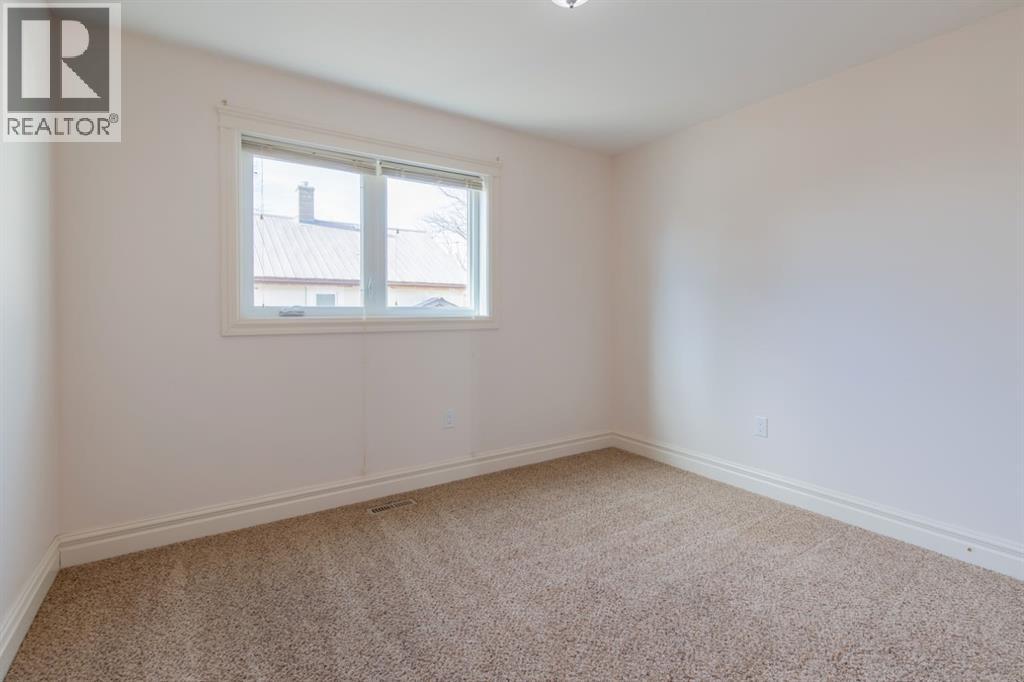 620 Highway Avenue, Picture Butte, Alberta  T0K 1V0 - Photo 12 - A2292045