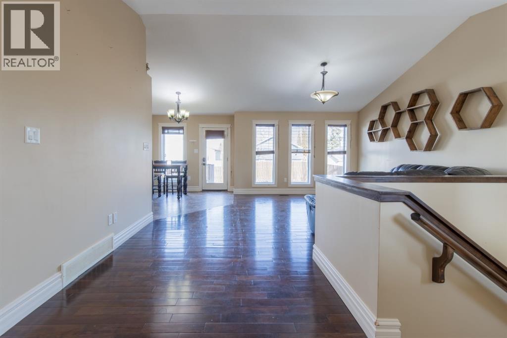 620 Highway Avenue, Picture Butte, Alberta  T0K 1V0 - Photo 5 - A2292045