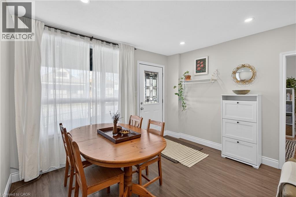 262 Britannia Avenue, Hamilton, Ontario  L8H 1X8 - Photo 4 - 40811360