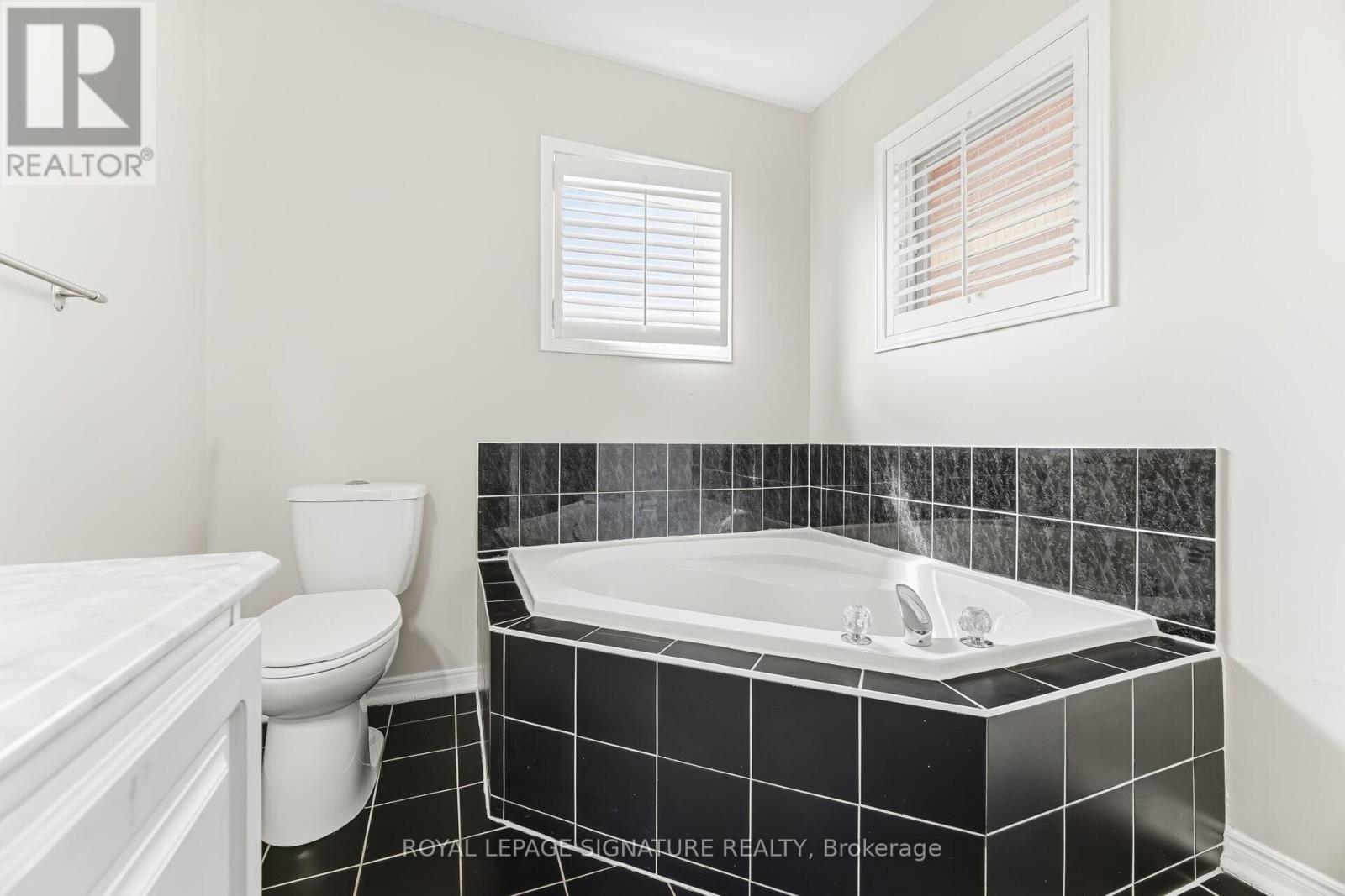 1 - 80 Hood Crescent, Brampton, Ontario  L6Y 5C5 - Photo 32 - W12865146