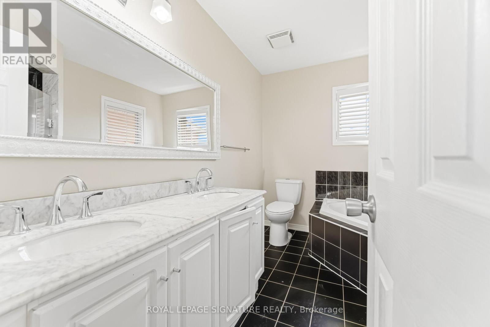 1 - 80 Hood Crescent, Brampton, Ontario  L6Y 5C5 - Photo 31 - W12865146