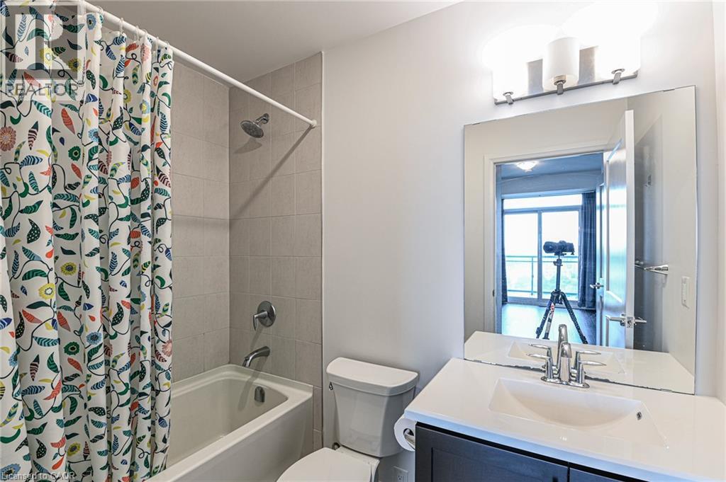 155 Caroline Street S Unit# 1801, Waterloo, Ontario  N2L 0J8 - Photo 13 - 40810817