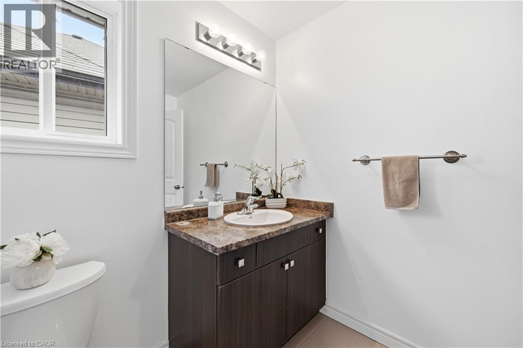 64 Springvalley Crescent, Hamilton, Ontario  L9C 7X3 - Photo 25 - 40810533