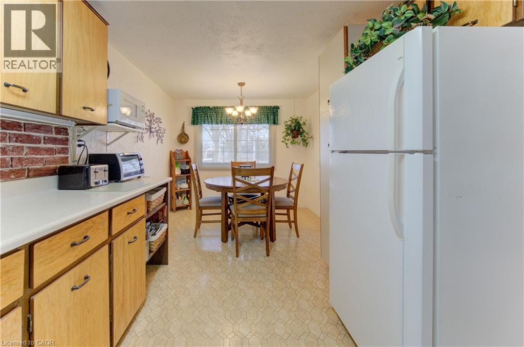 187 Traynor Avenue, Kitchener, Ontario  N2C 1W4 - Photo 14 - 40808070