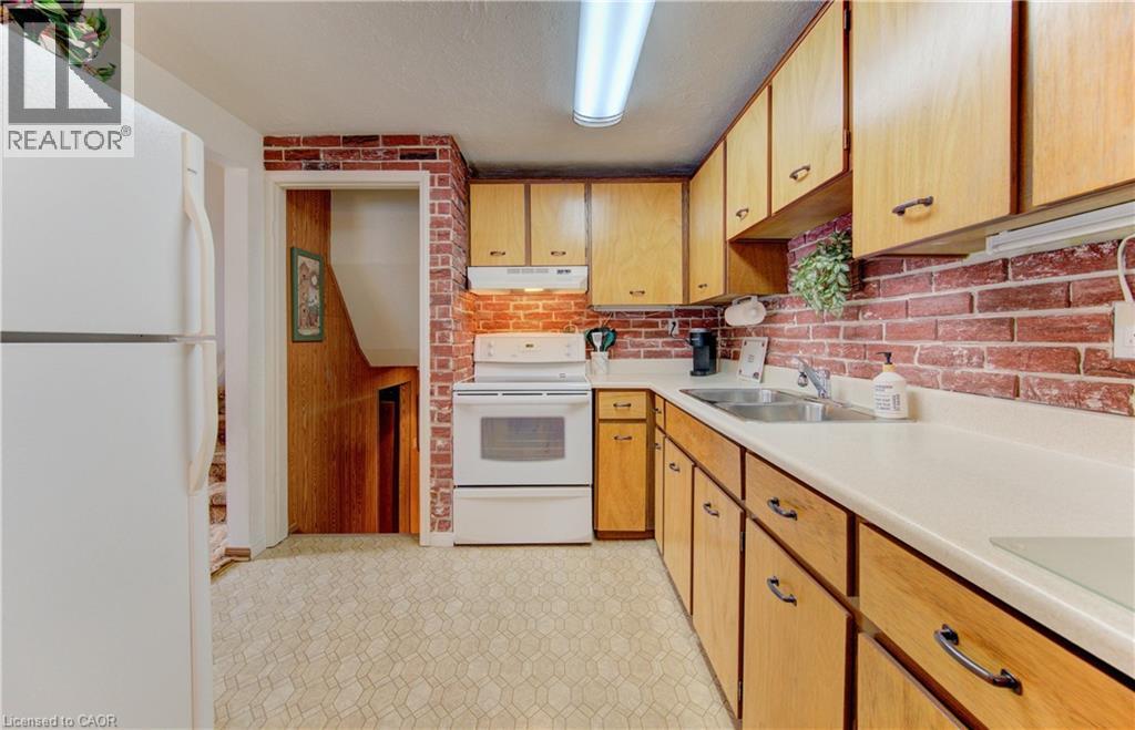 187 Traynor Avenue, Kitchener, Ontario  N2C 1W4 - Photo 15 - 40808070