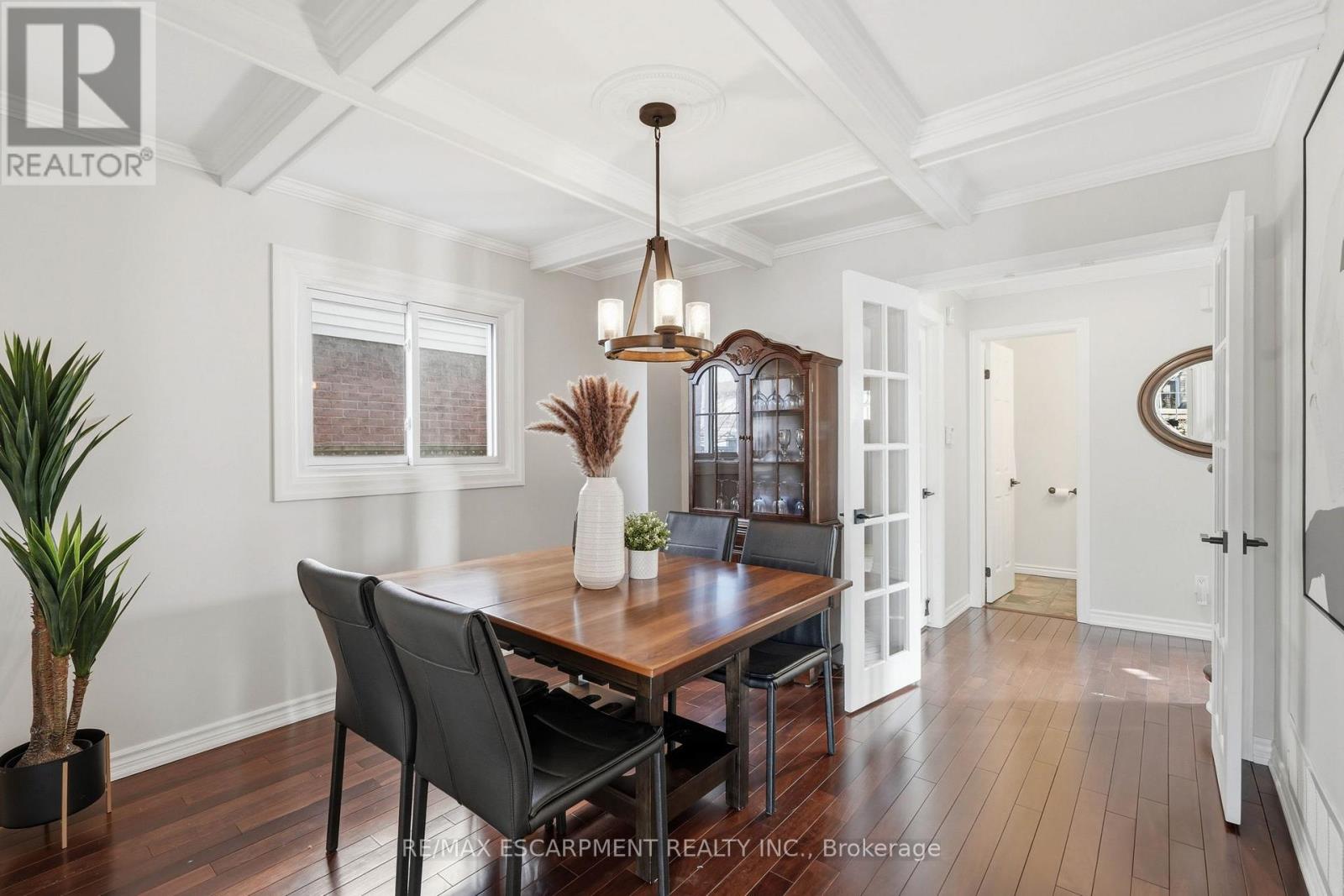 2443 Newport Street, Burlington, Ontario  L7M 3Y1 - Photo 17 - W12869920