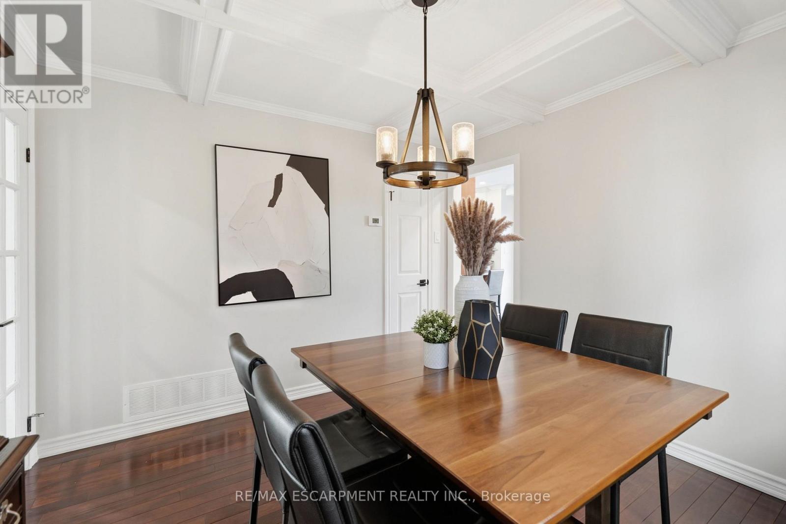 2443 Newport Street, Burlington, Ontario  L7M 3Y1 - Photo 19 - W12869920