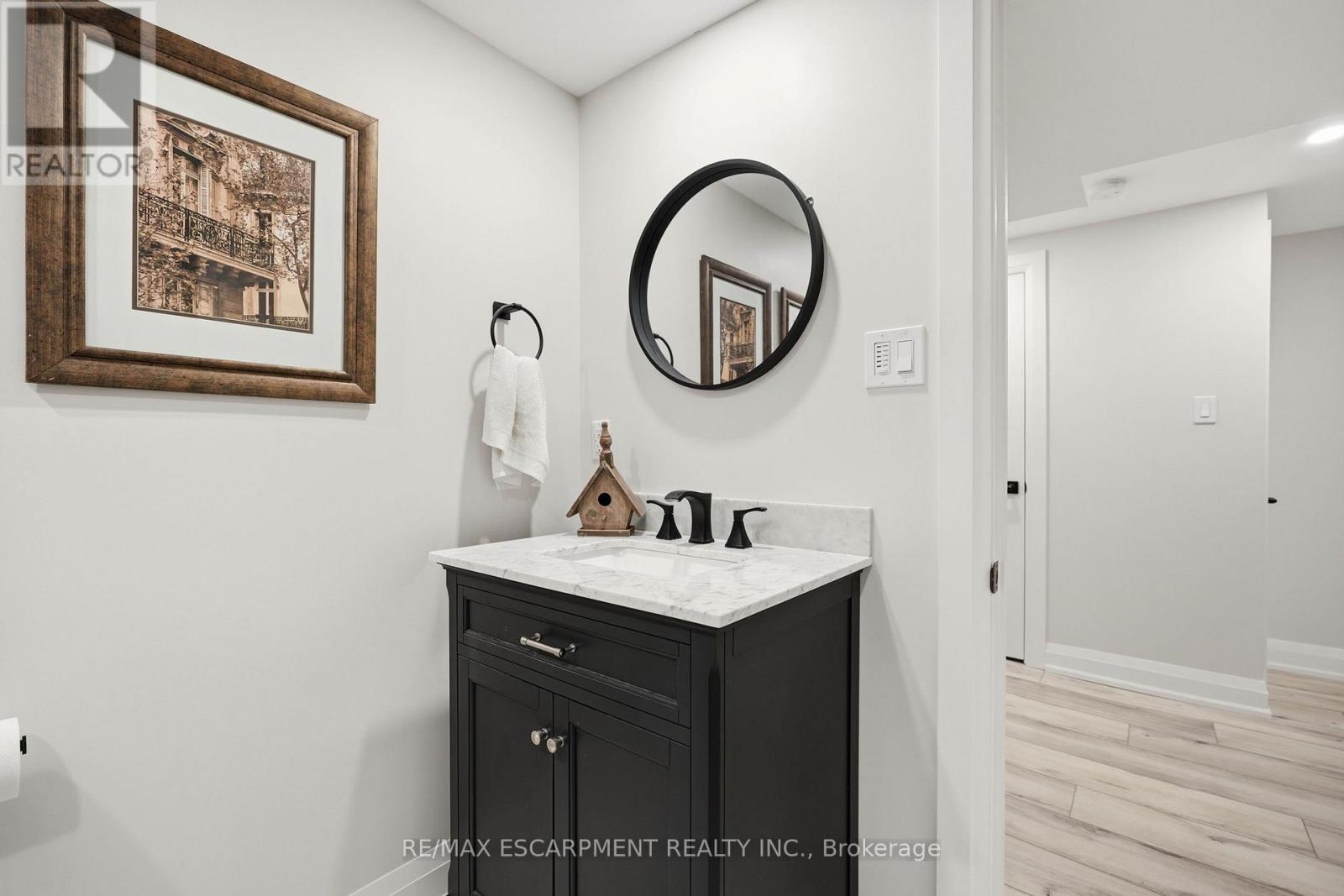 2443 Newport Street, Burlington, Ontario  L7M 3Y1 - Photo 40 - W12869920