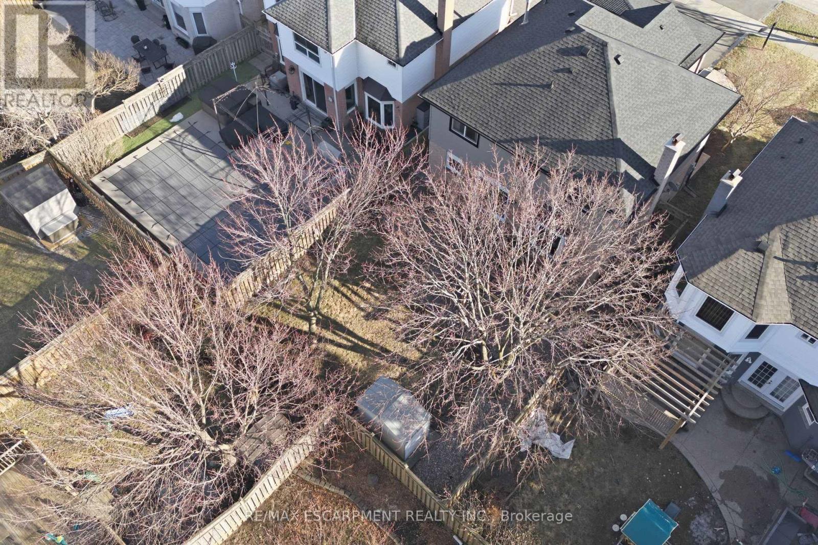 2443 Newport Street, Burlington, Ontario  L7M 3Y1 - Photo 46 - W12869920