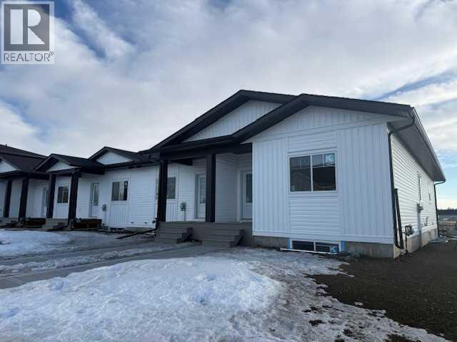 3 Gray Close, Sylvan Lake, Alberta  T4S 0W4 - Photo 1 - A2247462