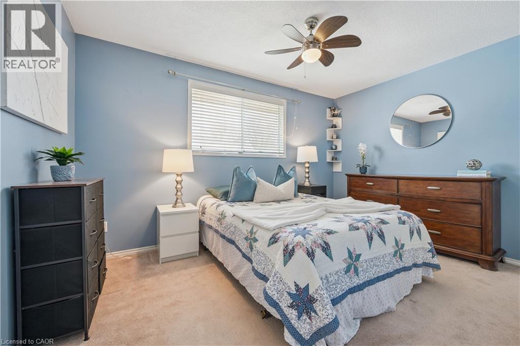 27 Graywood Court, Kitchener, Ontario  N2E 1W2 - Photo 18 - 40810938