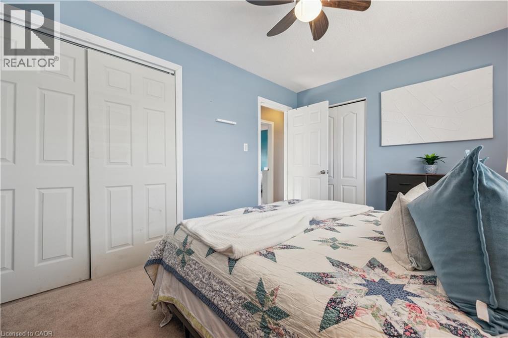 27 Graywood Court, Kitchener, Ontario  N2E 1W2 - Photo 20 - 40810938