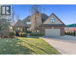 2116 FRONT ROAD, Amherstburg, Ontario