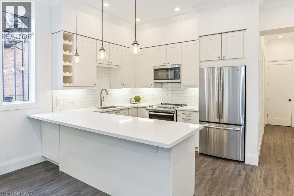 139 Macnab Street Unit# A, Hamilton, Ontario  L8P 3C4 - Photo 2 - 40811008