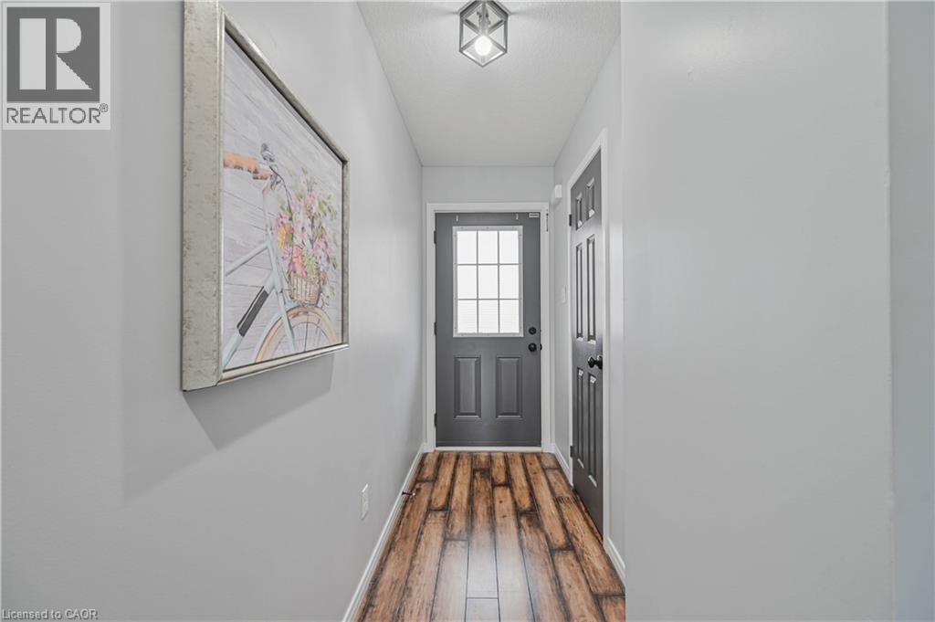 355 Fisher Mills Road Unit# 70, Cambridge, Ontario  N3C 4N5 - Photo 5 - 40811283