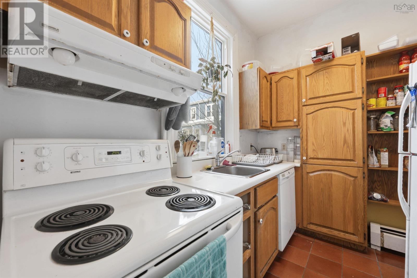 6313 Norwood Street, Halifax, Nova Scotia  B3H 2K9 - Photo 12 - 202604327