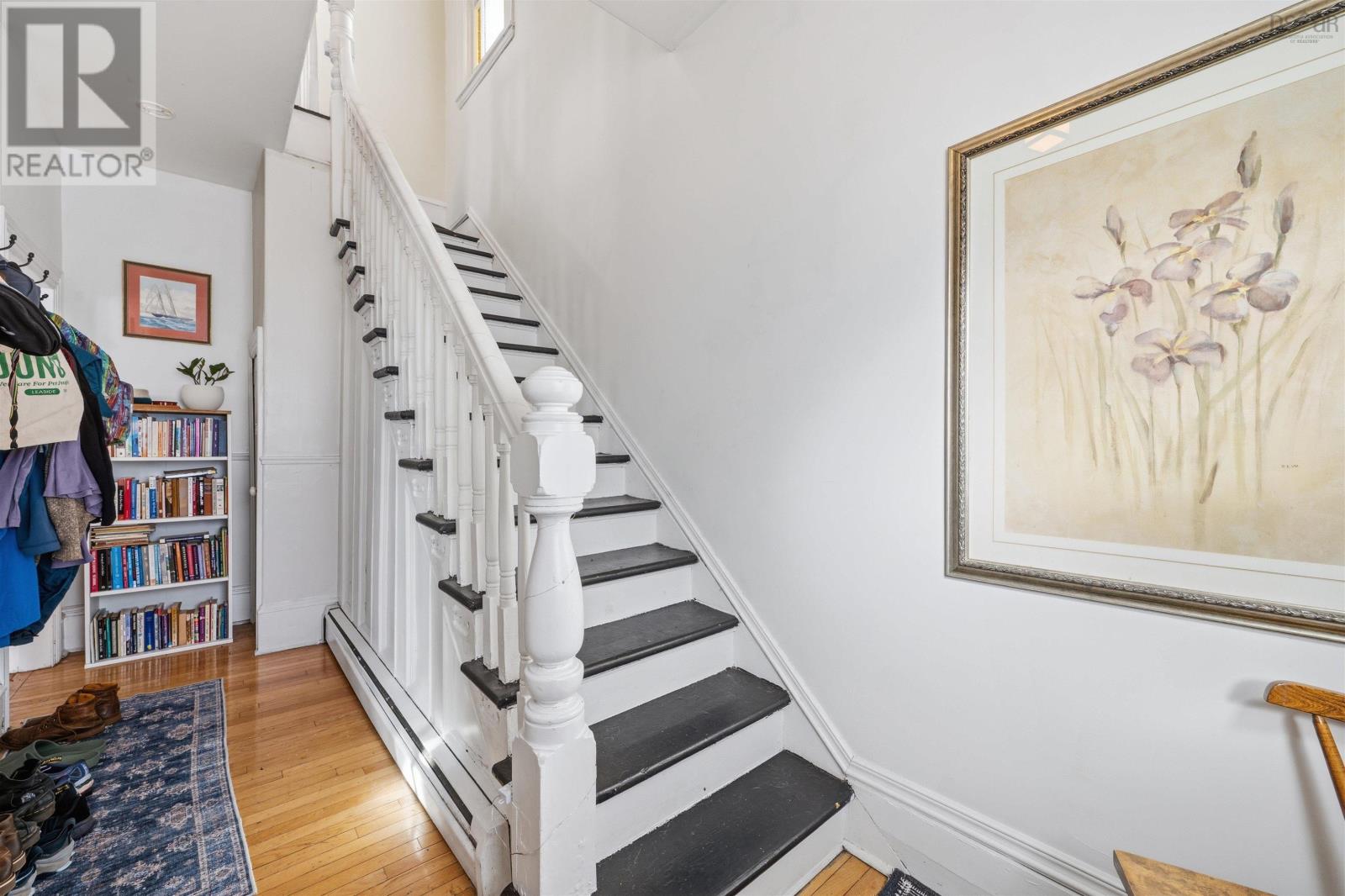 6313 Norwood Street, Halifax, Nova Scotia  B3H 2K9 - Photo 5 - 202604327