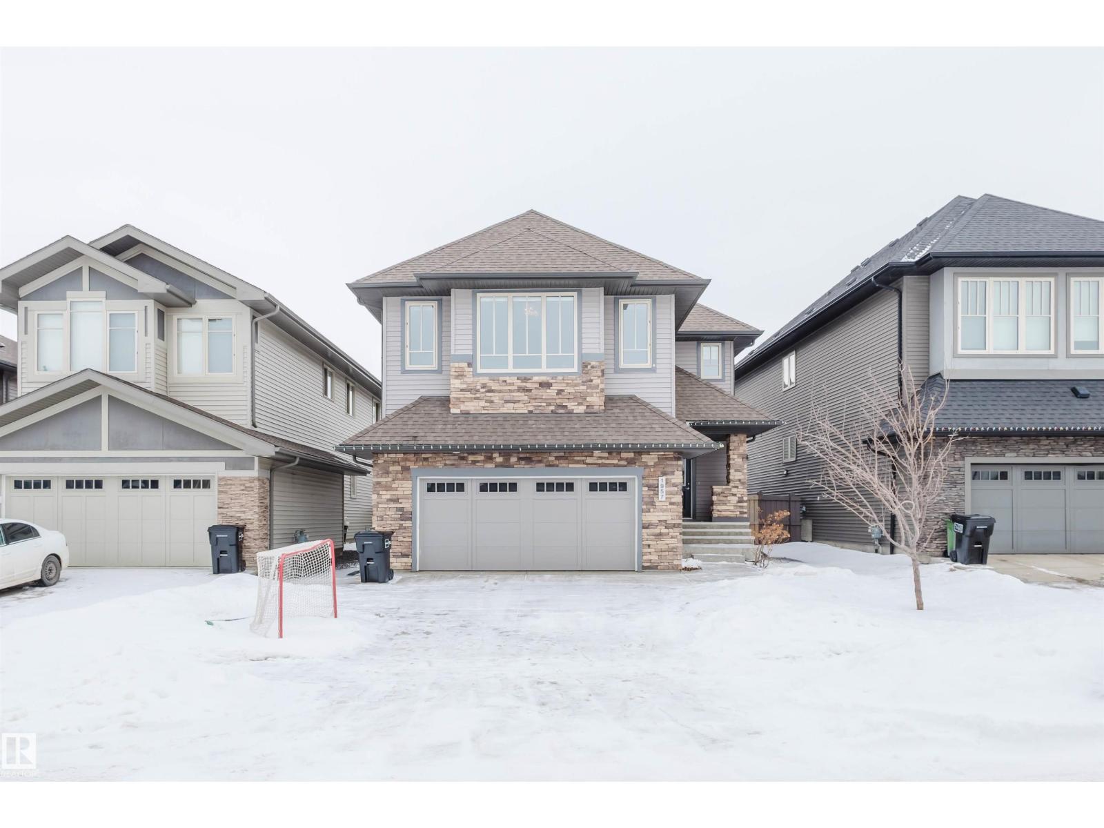 1957 AINSLIE LI SW, edmonton, Alberta