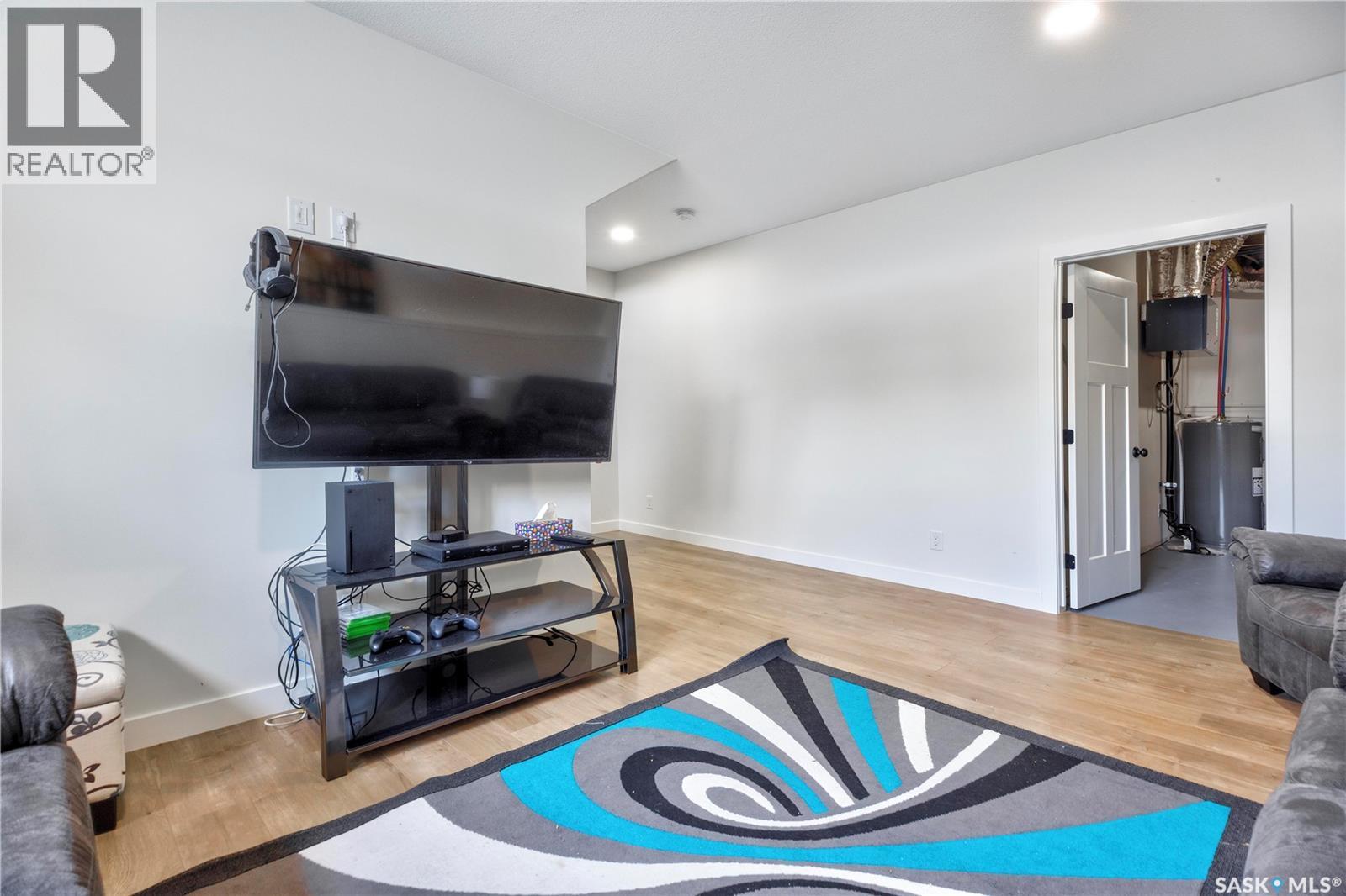 3040 Lakeview Drive, Prince Albert, Saskatchewan  S6W 0A4 - Photo 25 - SK030012