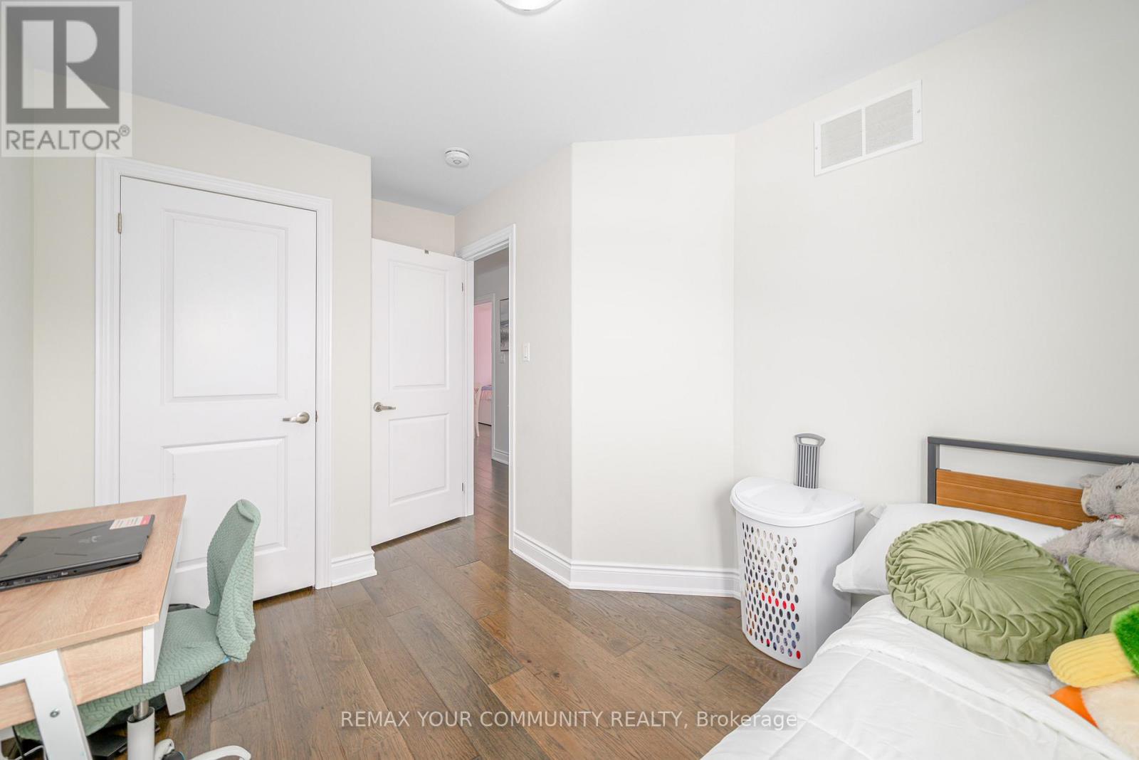 20 Mccrae Crescent, Kawartha Lakes, Ontario  K0M 2T0 - Photo 27 - X12869962