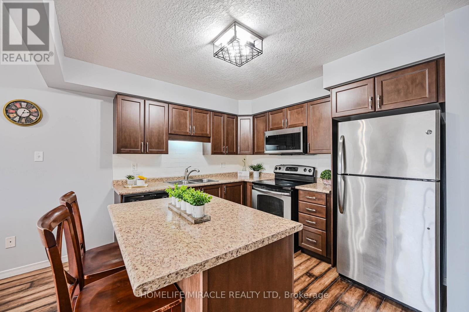 70 - 355 Fisher Mills Road, Cambridge, Ontario  N3C 4N5 - Photo 17 - X12869992