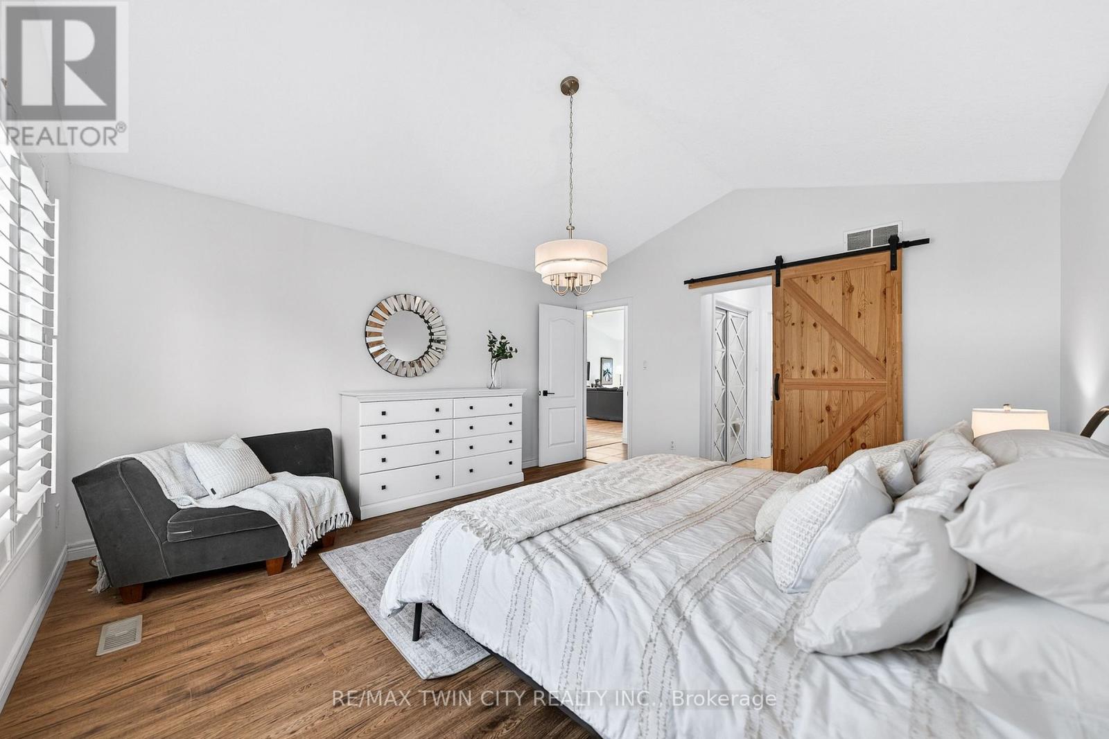 75 Schneller Drive, Wilmot, Ontario  N3A 2L5 - Photo 21 - X12870148