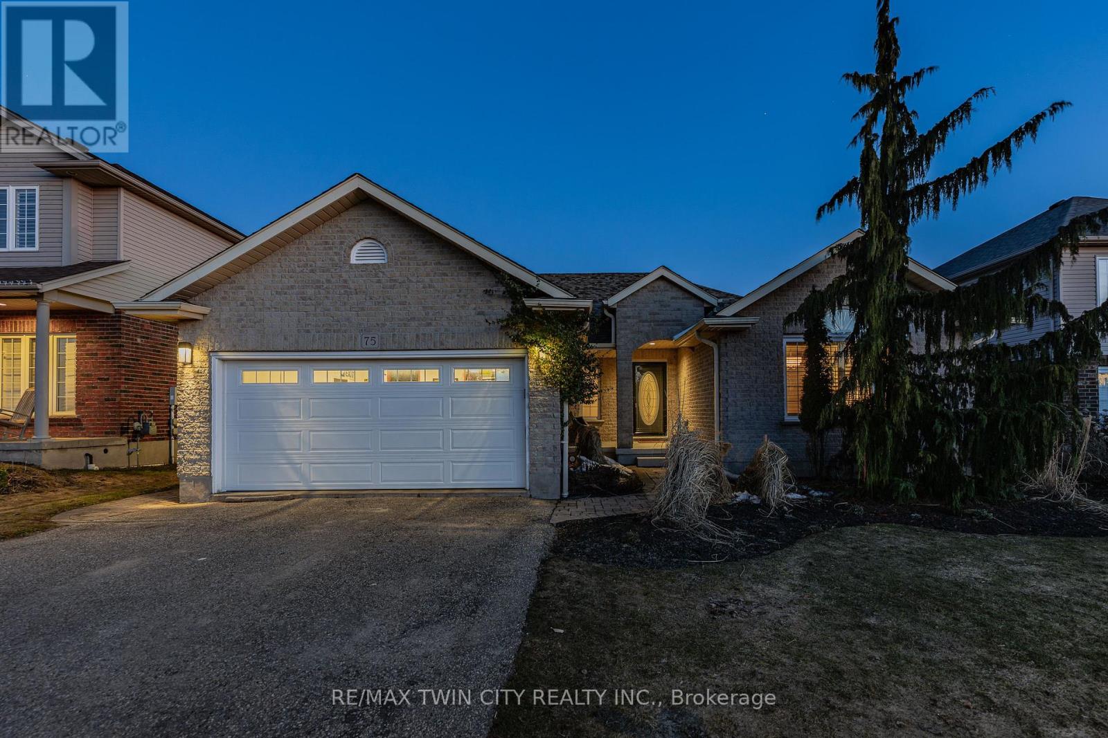 75 Schneller Drive, Wilmot, Ontario  N3A 2L5 - Photo 3 - X12870148