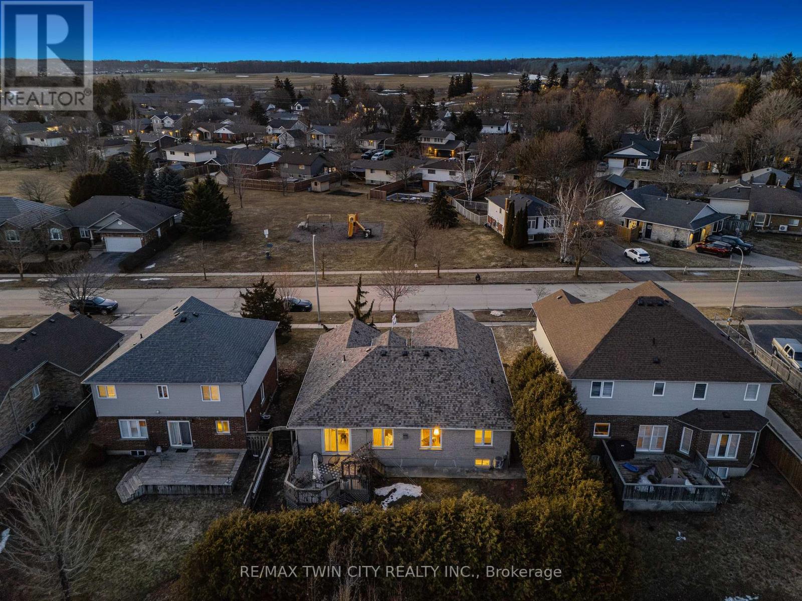 75 Schneller Drive, Wilmot, Ontario  N3A 2L5 - Photo 39 - X12870148